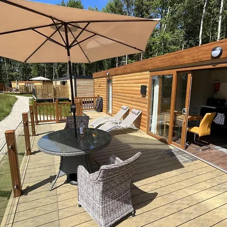 Oak Boutique Includes Hot Tub Air Con & Dog York