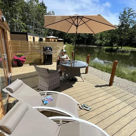 Oak Boutique Includes Hot Tub Air Con & Dog * 요크